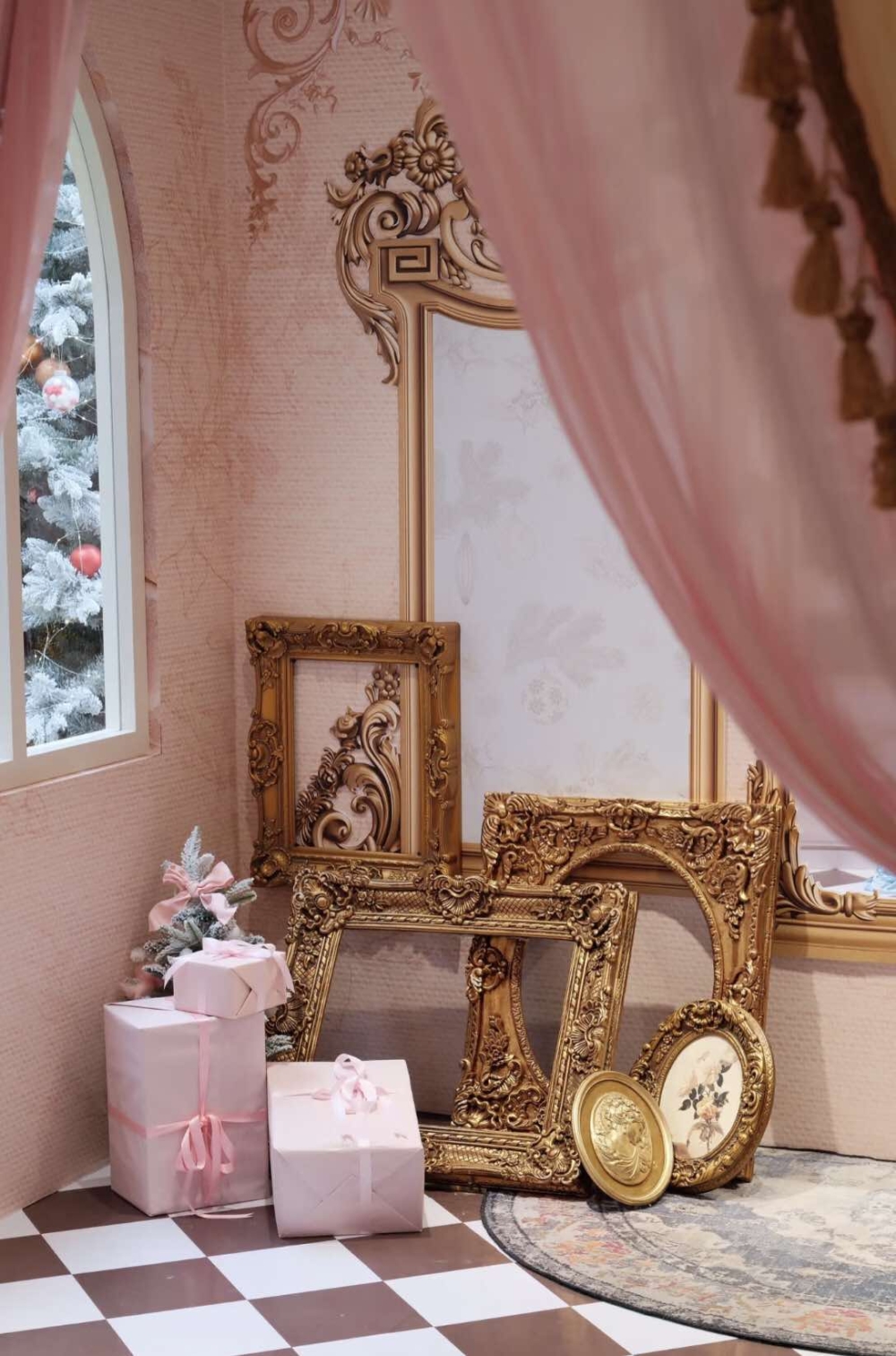 福田a Park今年聖誕聯乘VOWS COFFEE，合作打造超夢幻的「怪誕Wonderland城堡」！