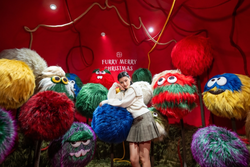 一大片活潑可愛的小毛球萌獸！