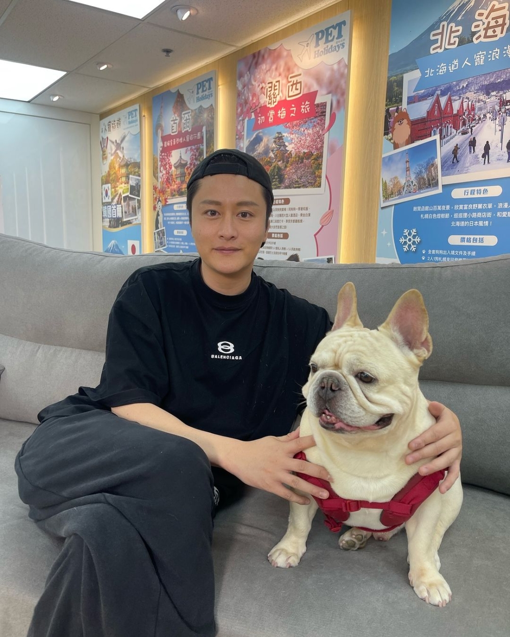 月前兩人曾爆出秘婚及同居消息，謝東閔當時接受媒體專訪時就提到，早已認定了對方