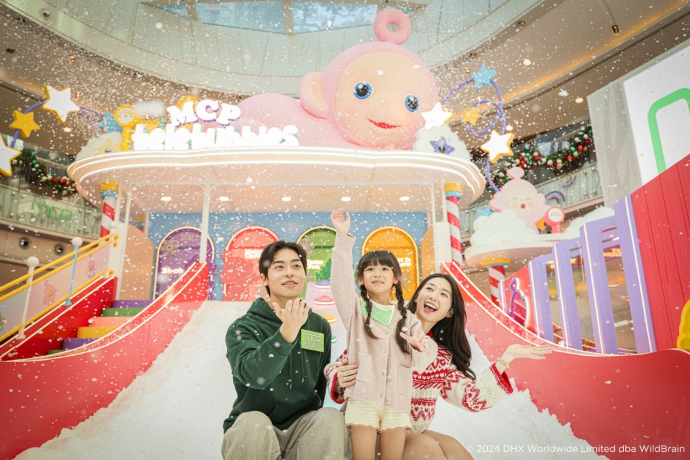 每天整點更會上演「夢幻寶寶飄雪匯演」～