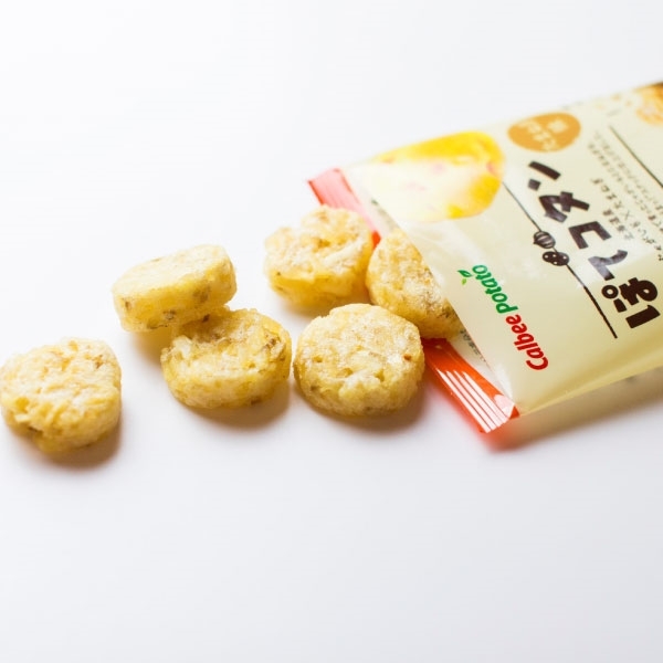 Calbee：洋蔥薯仔脆脆。