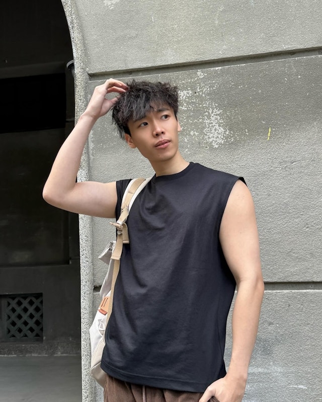 現年30歲的TVB藝人蕭文諾於2019年第30期無綫電視藝員訓練班畢業