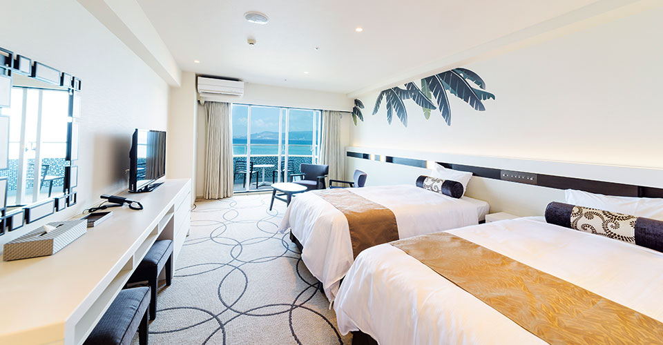 金秀喜瀨海灘皇宮酒店。