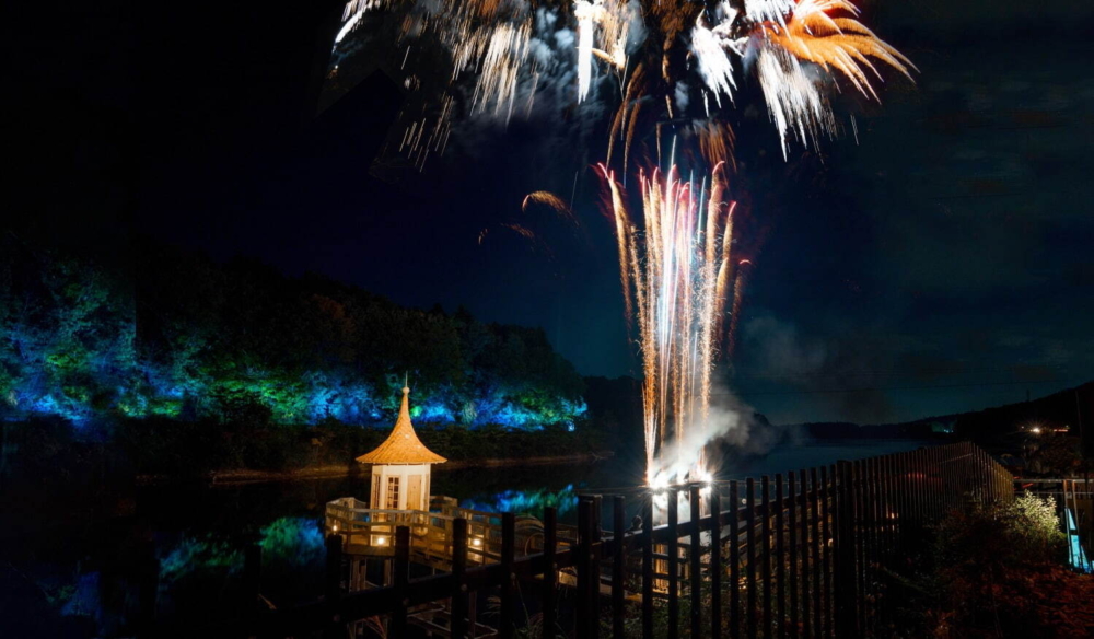 以姆明的故事為靈感的湖上花火大會～