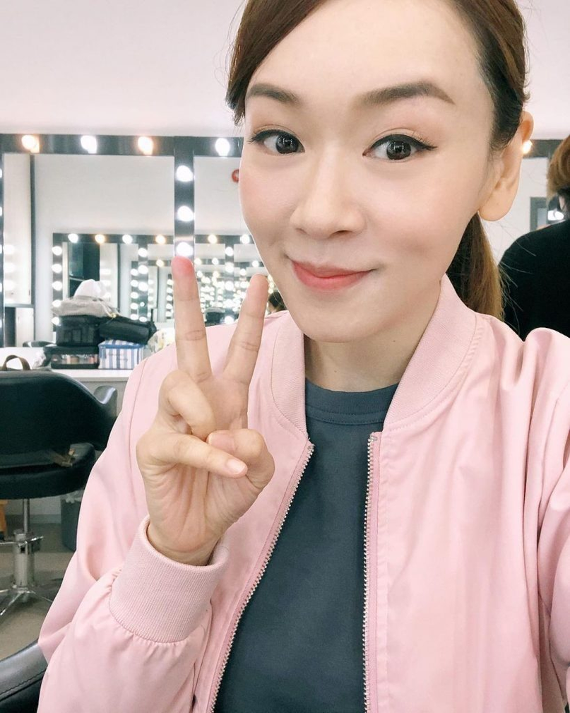 網友：「叫老公養你吧，看見你天天直播好辛苦！」