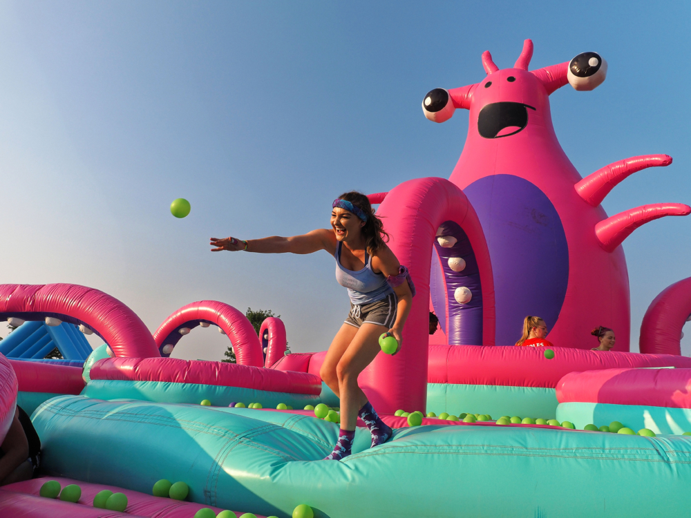 airSPACE Pink Alien 外星人堡壘