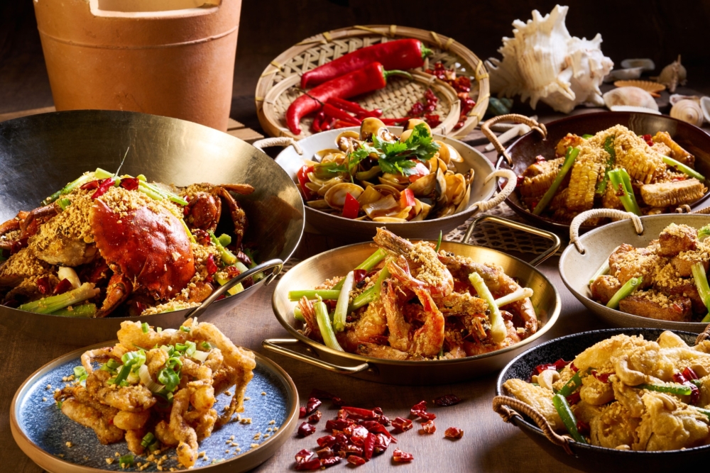 香港金域假日酒店：「正宗避風塘風味盛宴」自助餐。