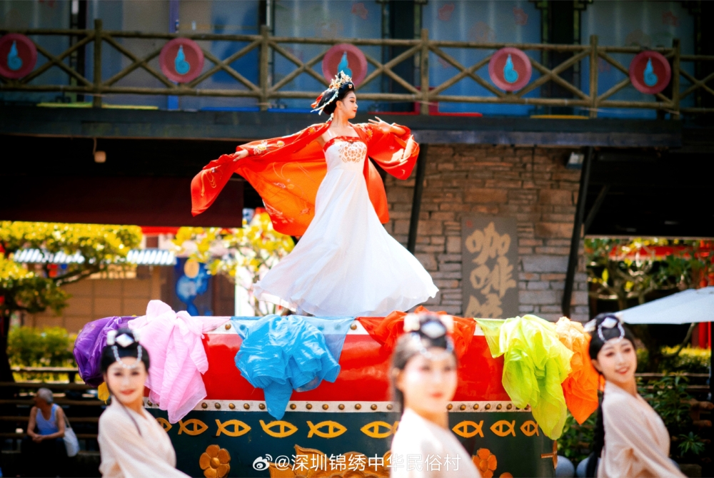 從12月31日至明年春節期間，錦繡中華民俗村十分熱鬧！