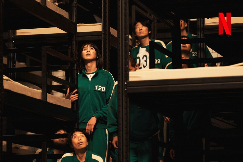 朴成焄飾演玩家「120號」趙賢珠。