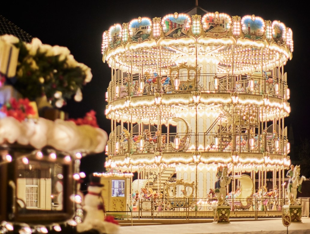 日本首個3層高的天空旋轉木馬！