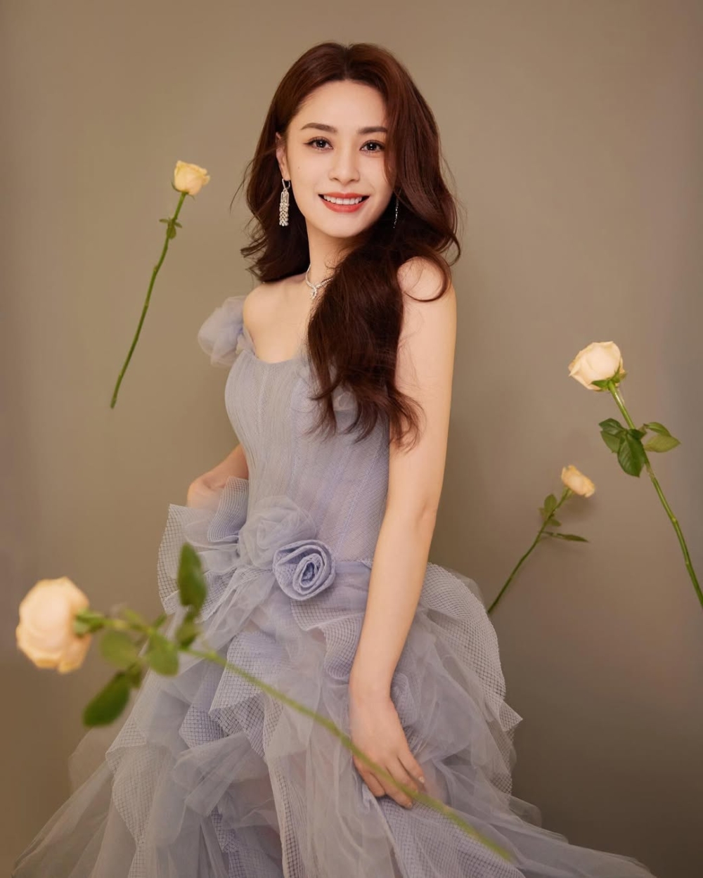 鍾欣潼被爆曾戀24歲「大陸版陳冠希」