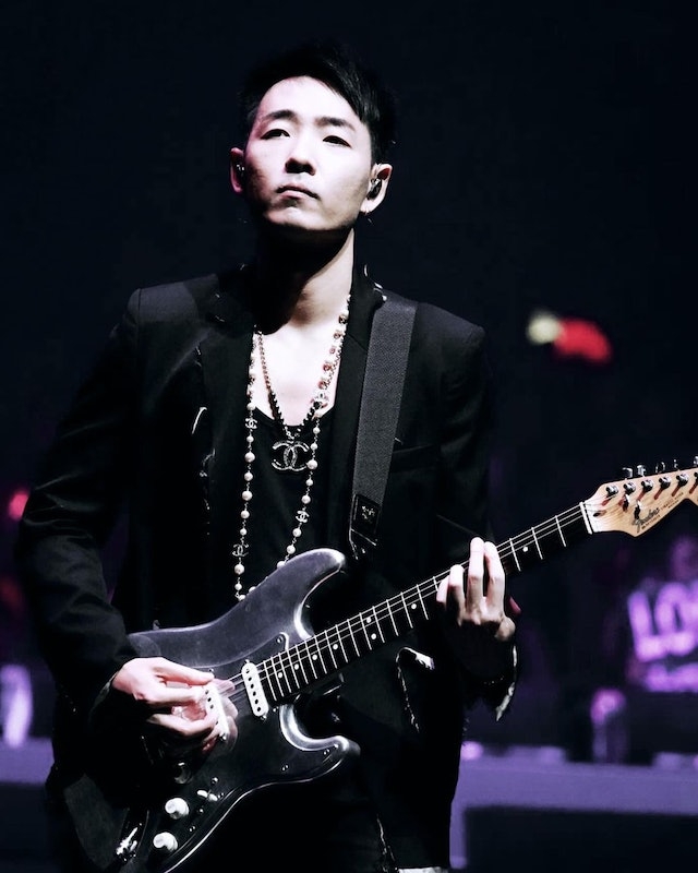 日前曾樂彤接受電台訪問，終於首度公開承認戀情