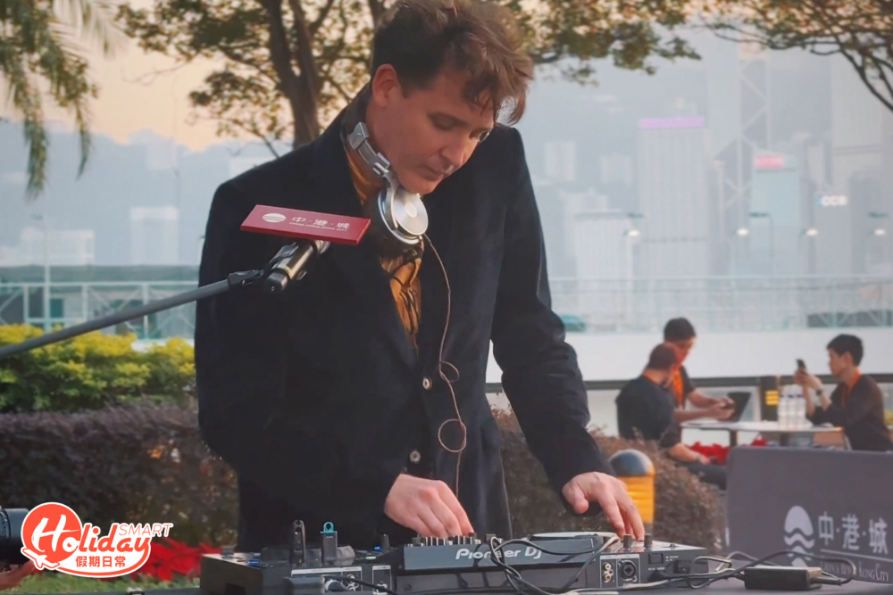 駐場DJ