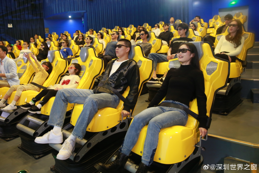 「極速富士山」是個4D影院，以日本著名景點富士山為靈感設計～