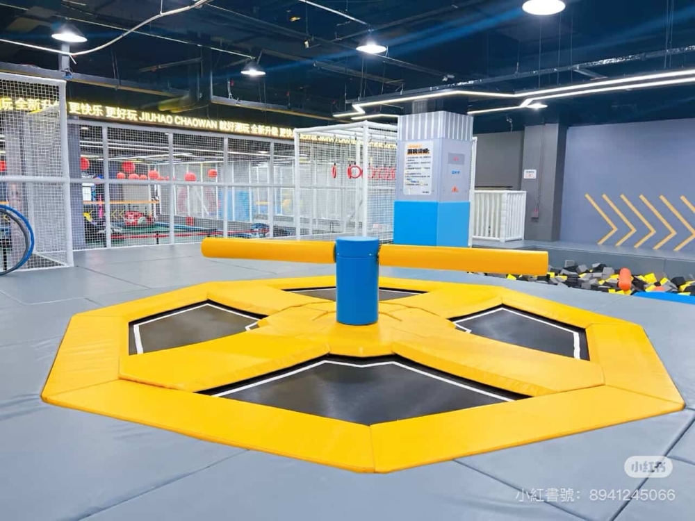 就好潮玩是主打科技及動感遊戲元素的一站式潮玩體驗館!