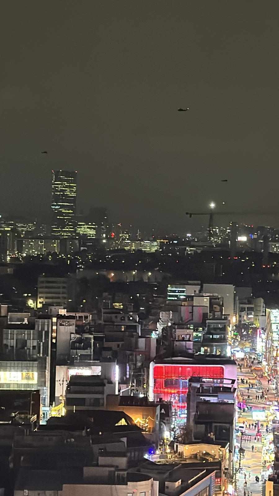 昨晚戒嚴發出後,不少民眾都指看到夜空有不少直升機巡邏