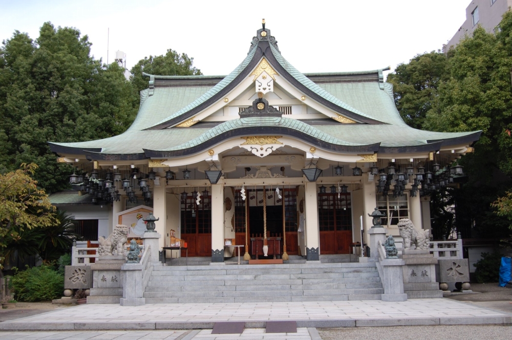 難波八阪神社。