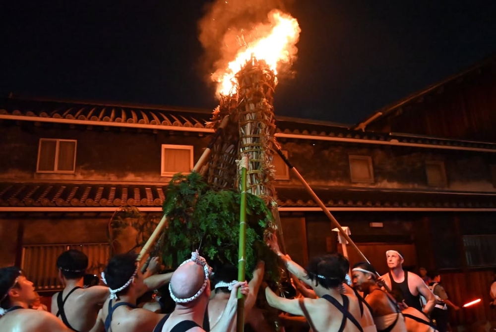 Gangara火把祭。