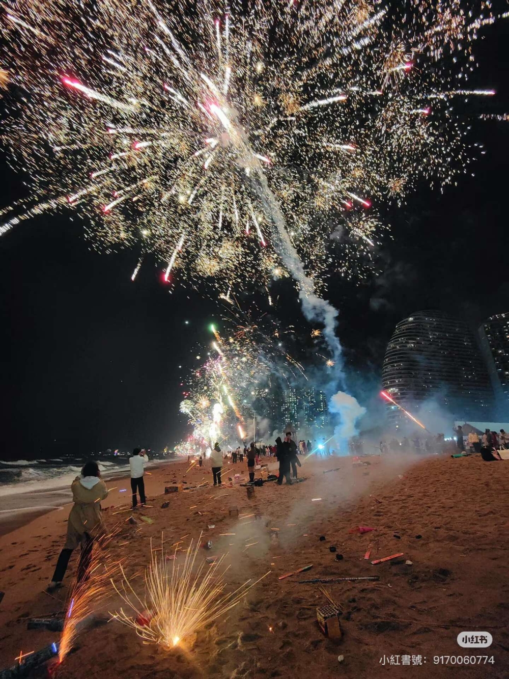 較場尾沙灘向來是深圳跨年熱門地點之一！