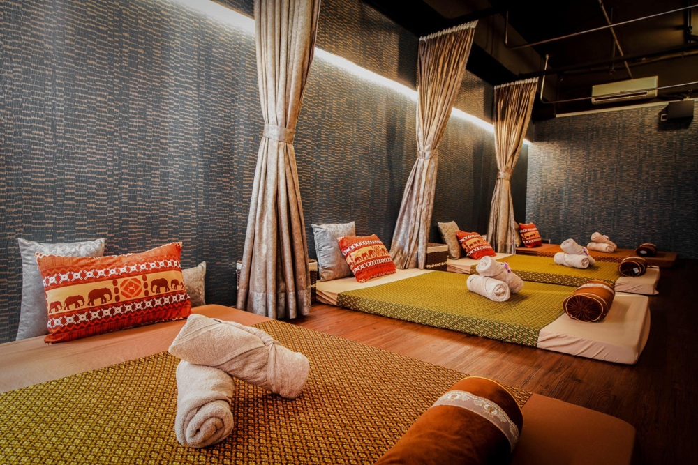 Terminal 2 Massage泰爽完美重現泰式按摩店,裝潢擺設充滿泰式風格,感覺好像身處在泰國!