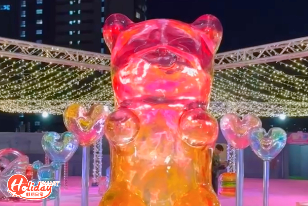 3米高Gummy Bears及燈飾