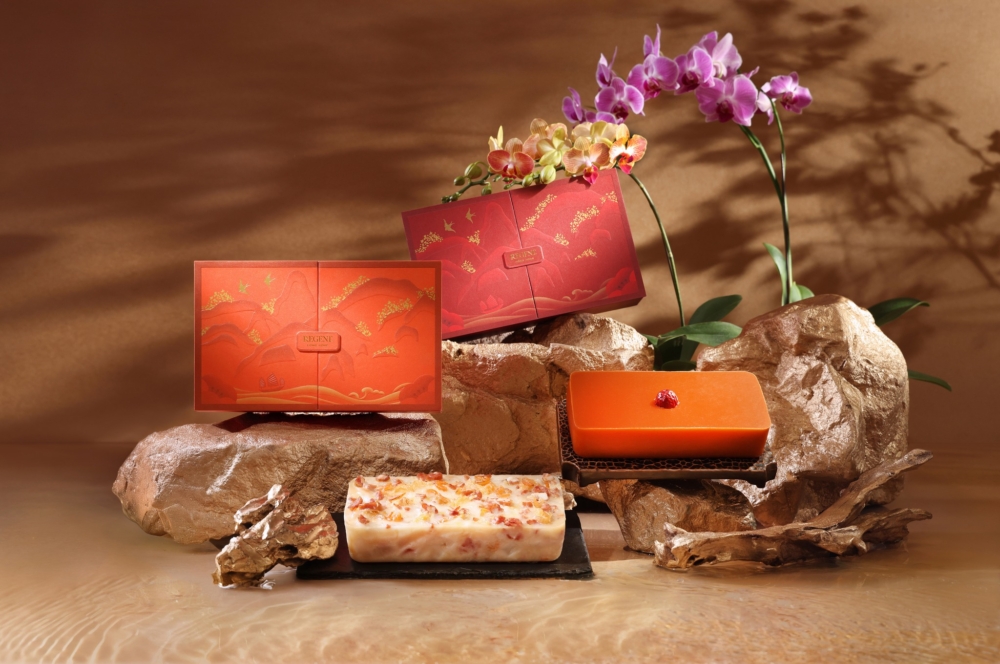 臘味厚切蘿蔔糕及賀年紅糖椰汁年糕。