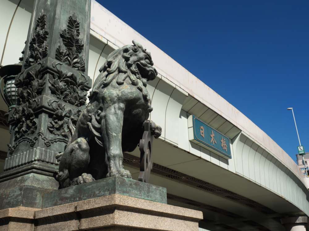 日本橋青銅獅像！