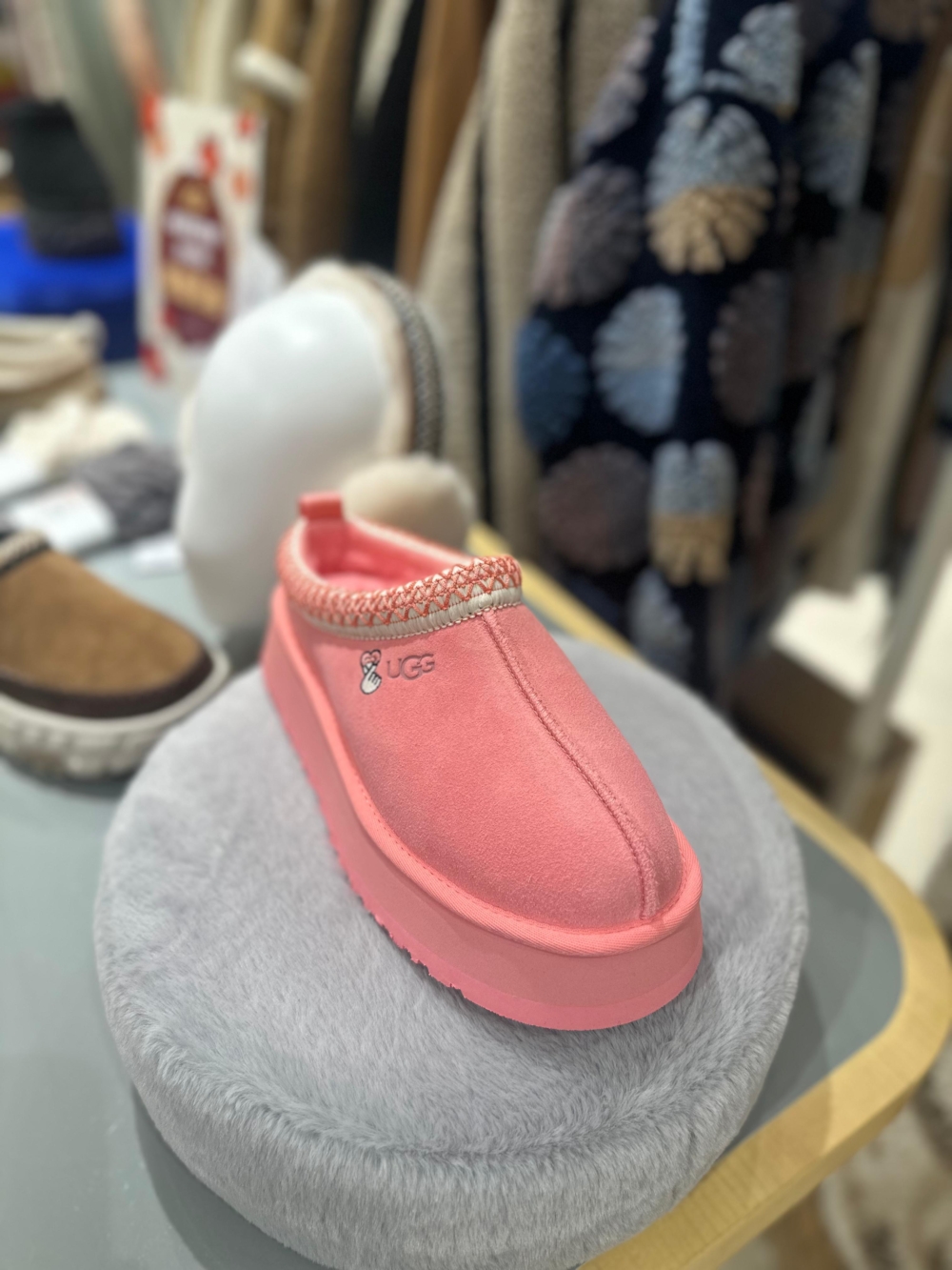 UGG - Tazz Love '25 厚底女裝穆勒鞋 (原價$1,190)現價$1,071