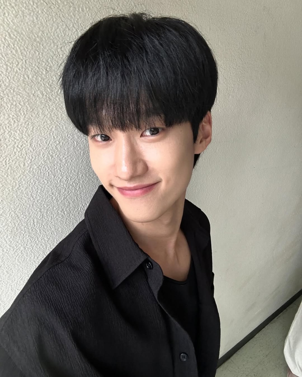 出道僅僅三年就已經演過眾多韓劇，包括《美女與純情男》、《聯結》及《碰撞搜查線》等