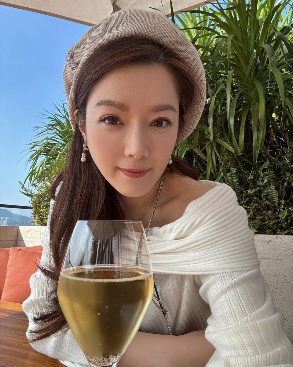 昨日（22日）苟姑娘出席活動時就再被問及感情狀況