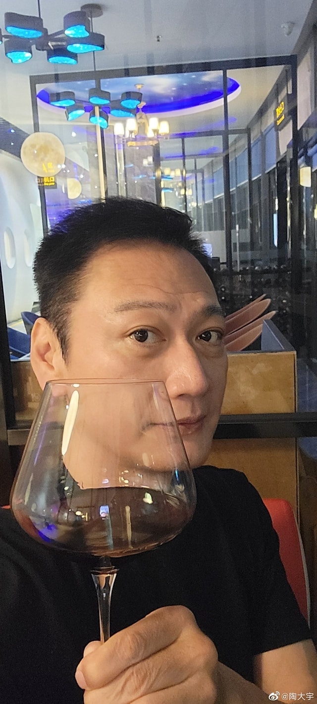 李珊珊邀請陶大宇作為網台首位藝人嘉賓進行對話