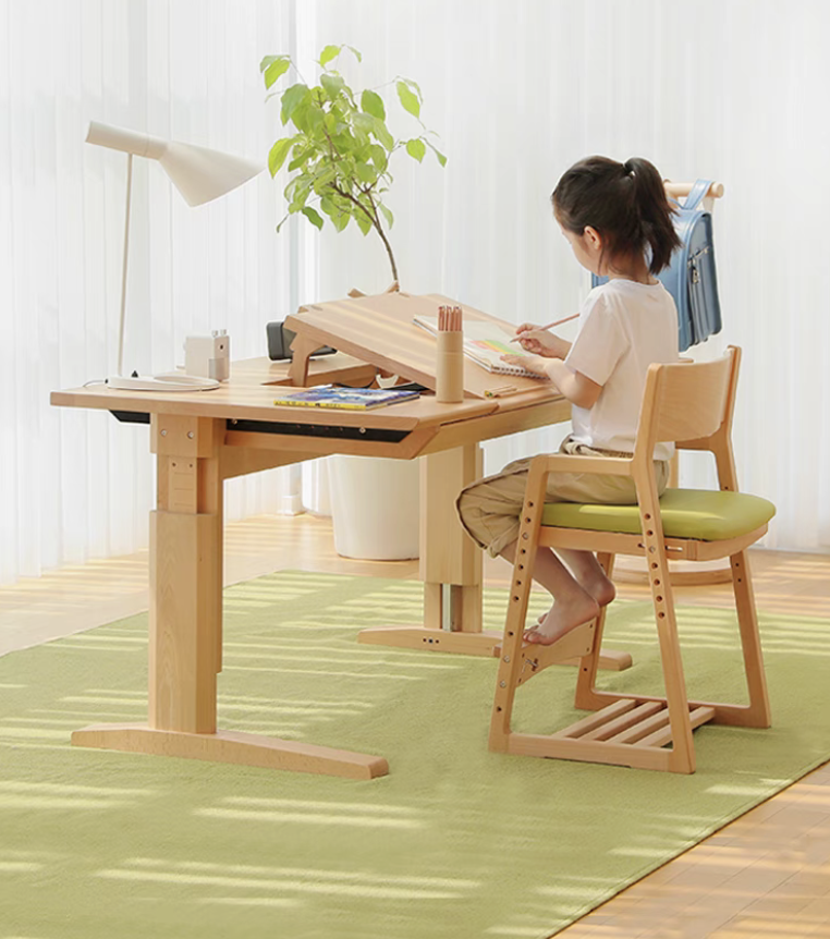 約港幣3,215元（約¥2,979）