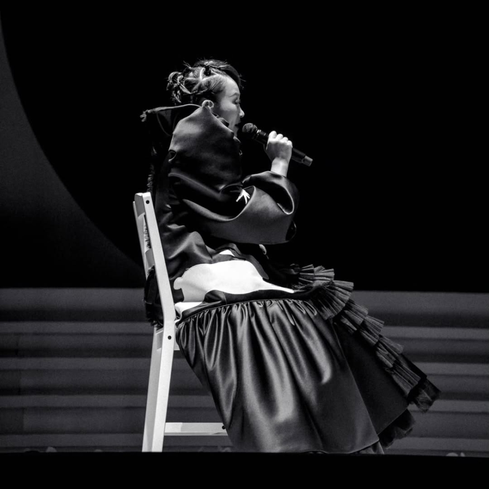 片段中就見,Ivana和軒仔在台上培養情緒時,有現場觀眾突然大叫「好靚仔呀﹗」