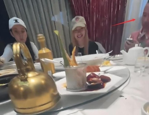 鄭爽被指成為葉延偉情人