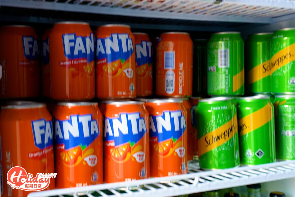 飲品櫃選擇充足。