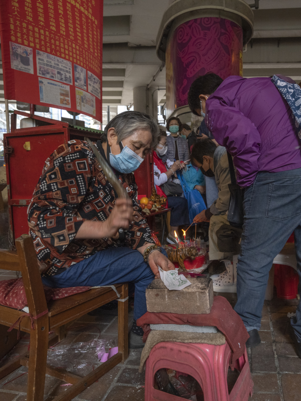 今年3月5日是驚蟄日，這天非常盛行的「打小人」！