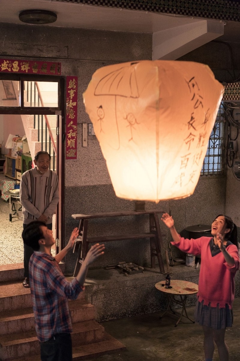 放天燈是元宵節的傳統活動