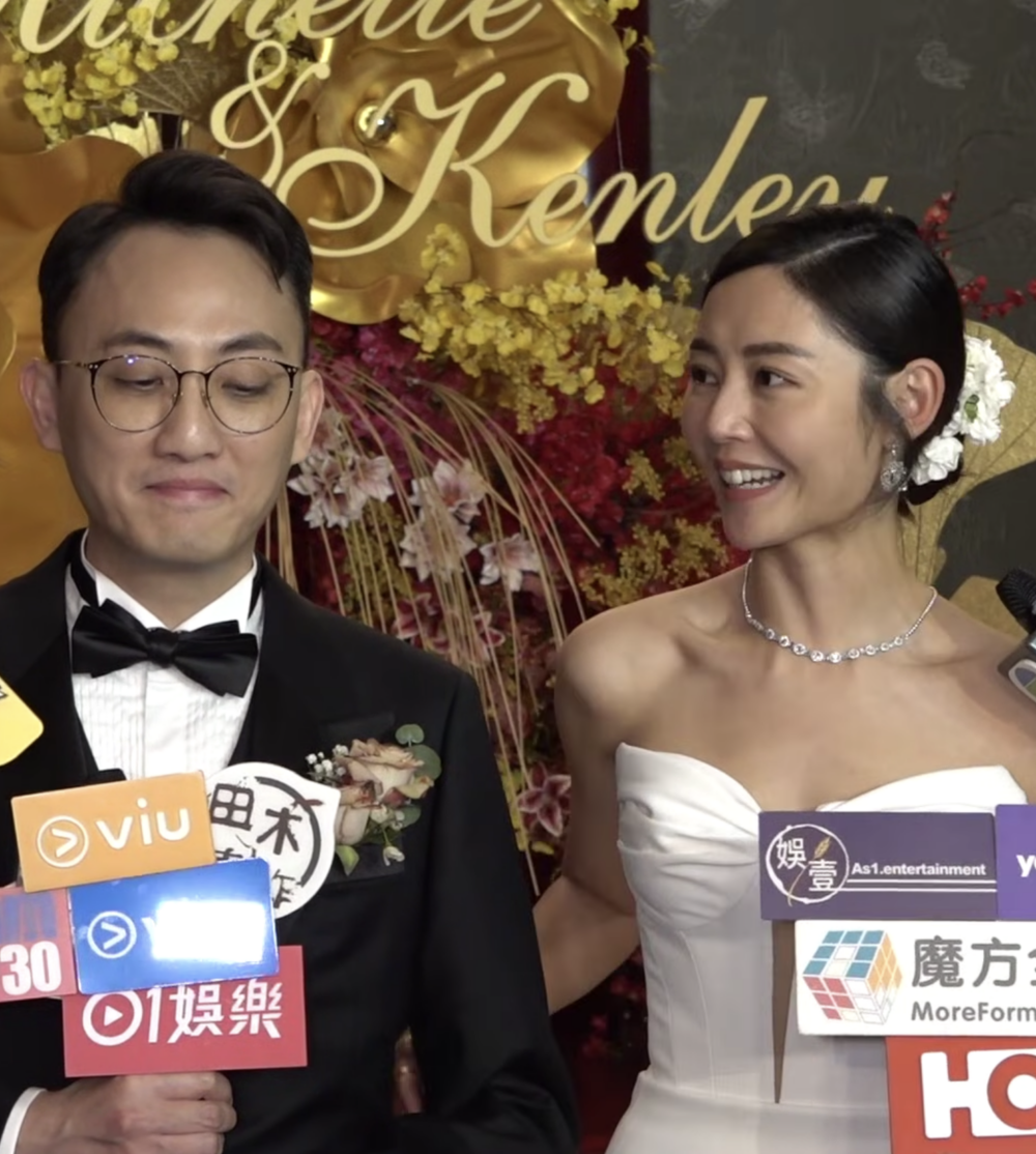 訪問中亦見周醫生對衛詩雅寵愛有加言聽計從