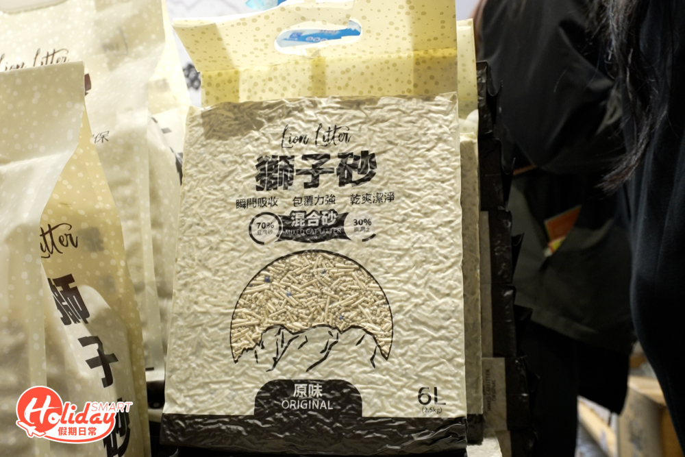 混合貓砂 $20/6L。