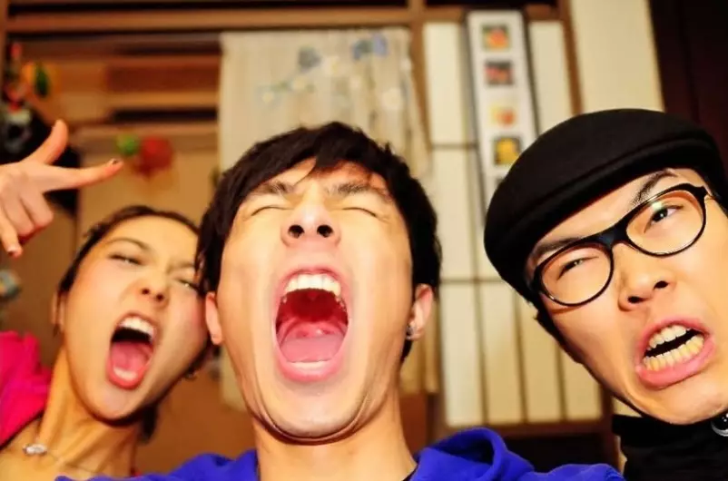 網友指周柏豪失去了一位好友已經很傷心，批評網上批鬥行為