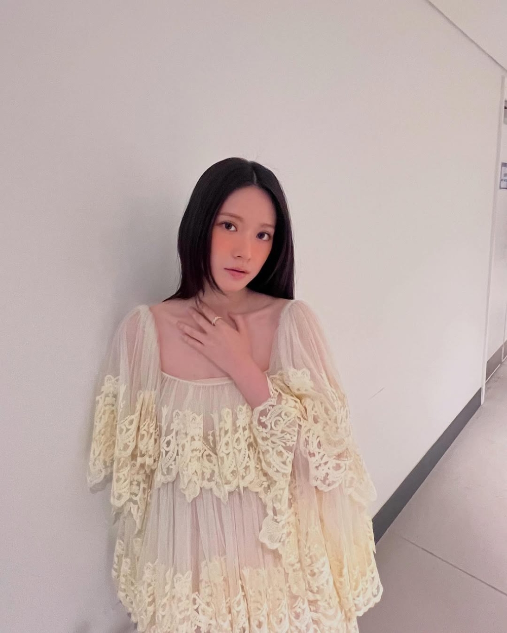 早前Cloud承認與著名唱片監製馬敬恆（T-Ma）情人節一起吃飯，其後直接更認愛譜出「馬雲戀」