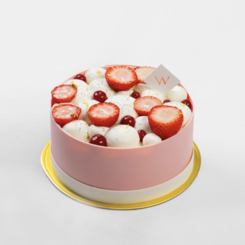 W酒店今年主打少女心爆棚的「草莓之夢」蛋糕。