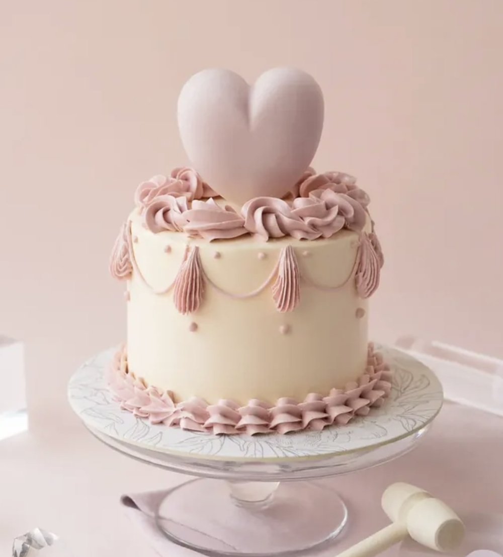 這款Vive Cake Boutique 的「PERFECT MOM-ENT 蛋糕」$880。