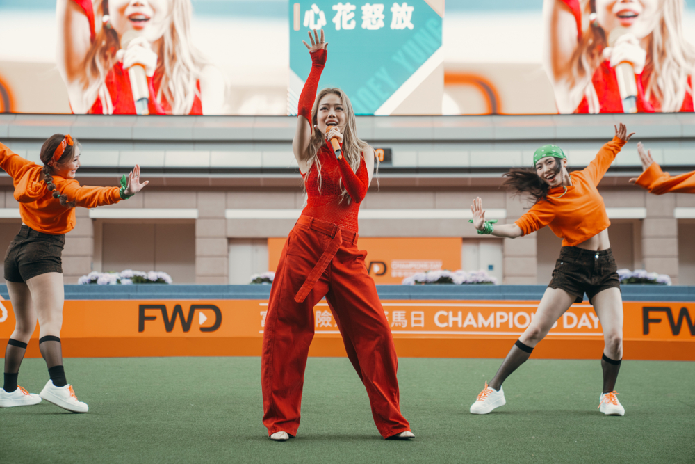 容祖兒昨日（27日）疑似說漏嘴透露阿Sa戀愛狀況