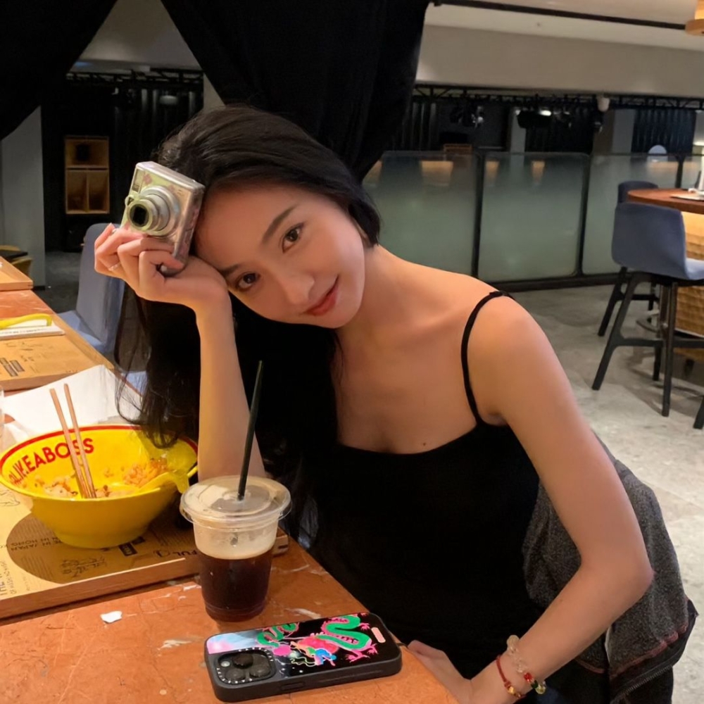 隨著參演作品越來越多，其人氣也是直線上升，絕對是一位不容小覷的新星！