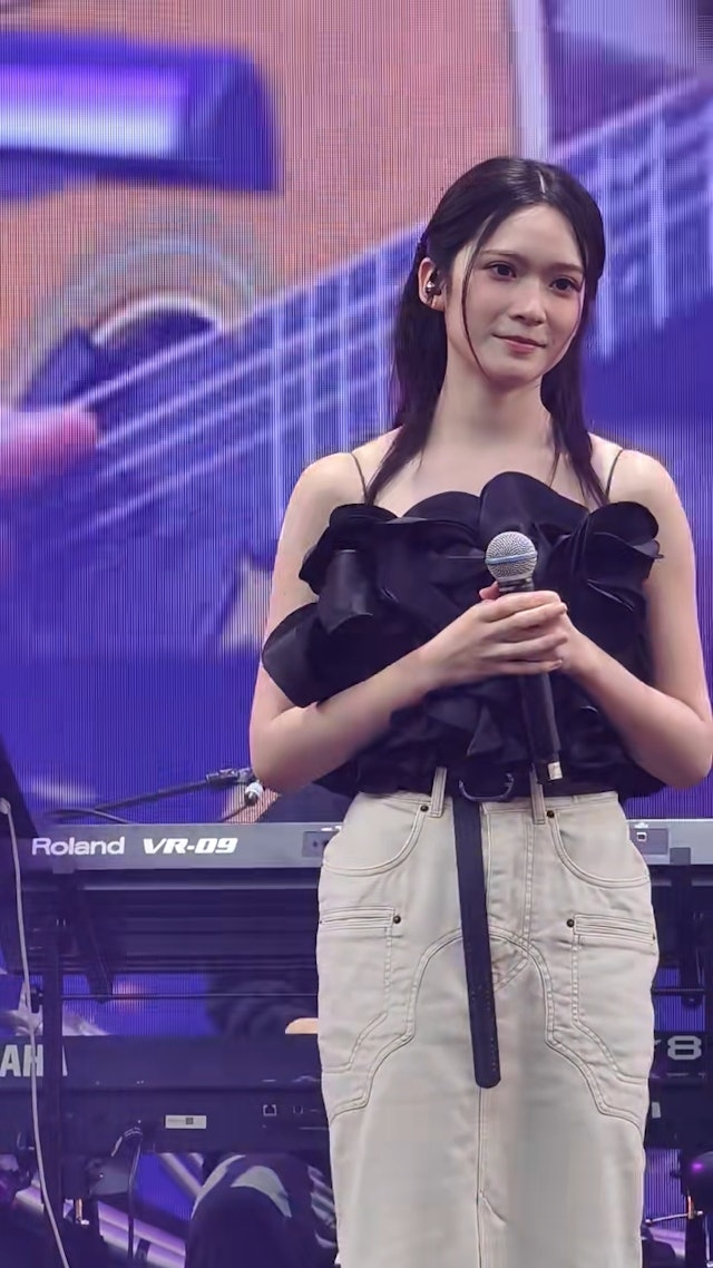 網友此發言就引起極大迴響，引起其他網友激動留言：「黐X線」