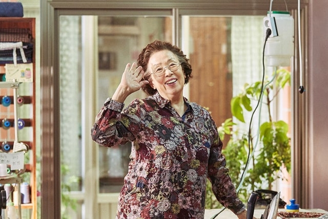 近日就有網友分享竟在將軍澳遇到一名年約70歲的婆婆送外賣