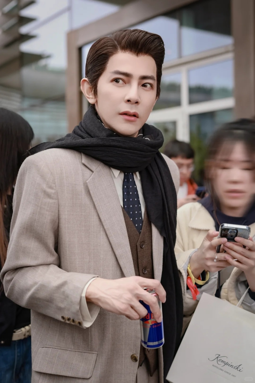 有粉絲力撐汪東城指只是妝容問題