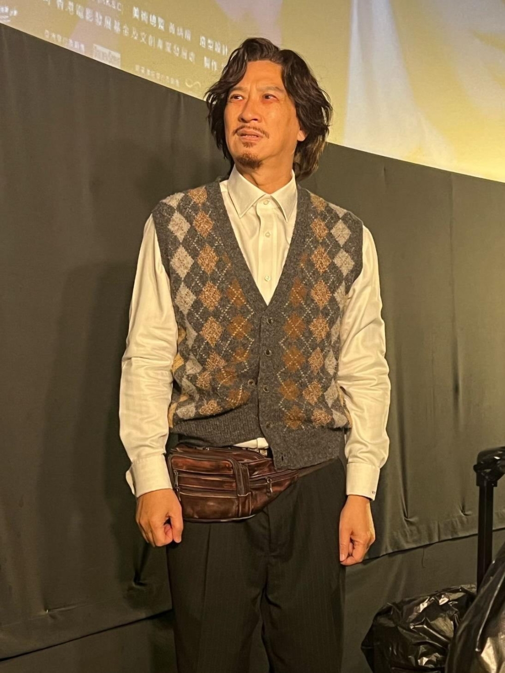 張家輝近期為第四部自導自演作品《贖夢》積極宣傳,積極四出謝票宣傳。