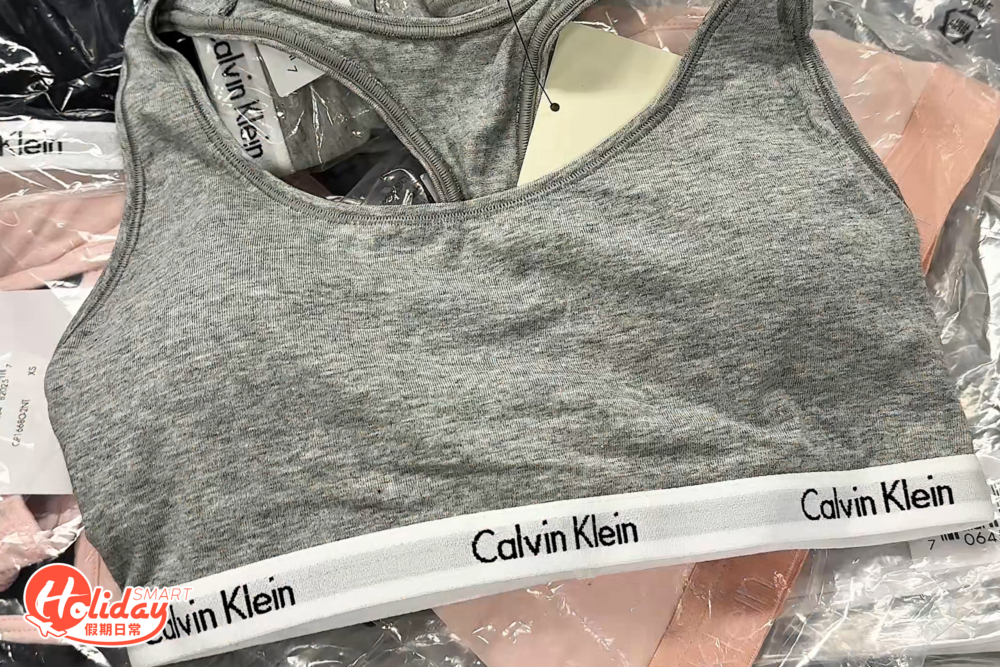 Calvin Klein招牌內衣